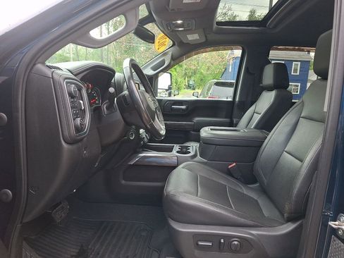 Used 2020 Chevrolet Silverado 2500 LTZ w/ LTZ Convenience Package AWD/4WD image 13