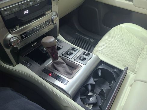 Used 2014 Lexus GX 460 Luxury image 26