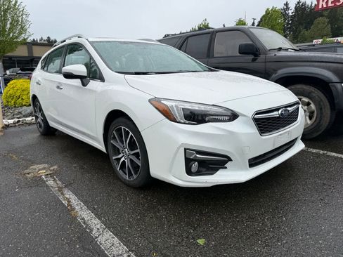 Used 2017 Subaru Impreza 2.0i Limited w/ Moonroof/BSD & Rcta/Eyesight AWD/4WD image 4