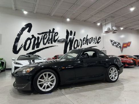 Used 2005 Honda S2000 image 1
