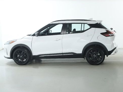Certified 2024 Nissan Kicks SR image 37
