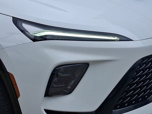 New 2026 Buick Enclave Sport Touring w/ Power Package image 9