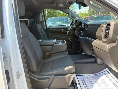 Certified 2023 Chevrolet Silverado 1500 LT Trail Boss w/ LPO, Dark Essentials Package image 7