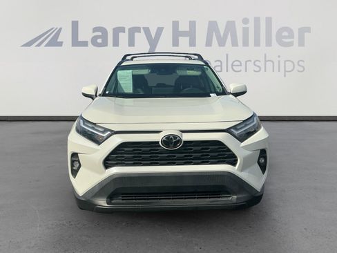 Certified 2022 Toyota RAV4 XLE Premium image 8