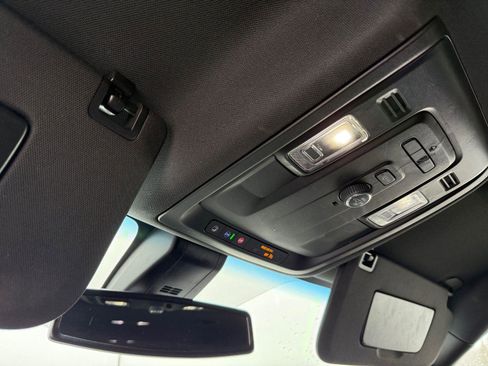 Used 2021 Chevrolet Tahoe LT image 29