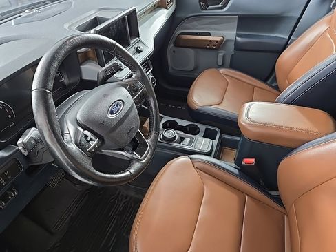 Used 2022 Ford Maverick Lariat w/ Lariat Luxury Package image 12