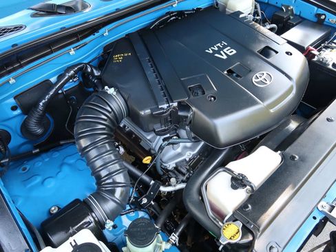 Used 2007 Toyota FJ Cruiser 4WD image 36