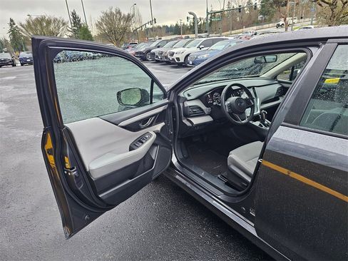 Used 2025 Subaru Legacy Premium image 18