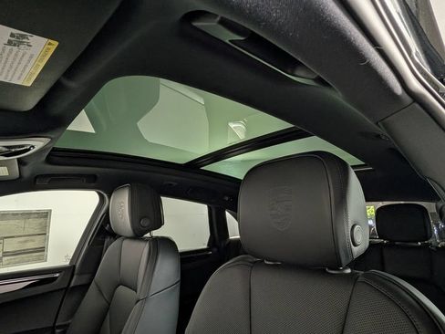 New 2026 Porsche Macan S AWD/4WD image 30