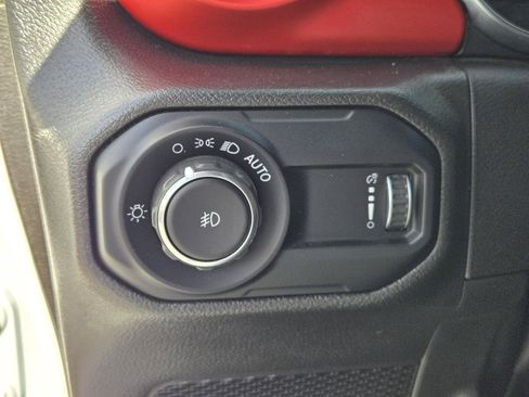 Used 2023 Jeep Wrangler Unlimited Rubicon w/ Safety Group AWD/4WD image 20