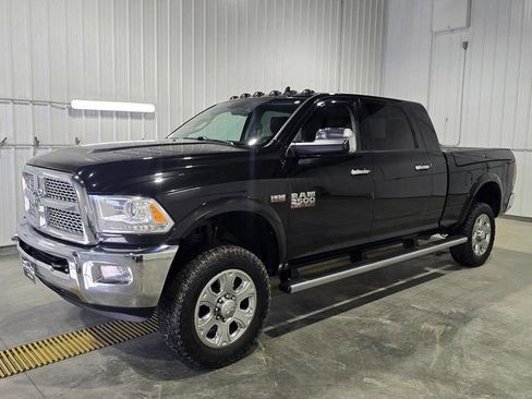 Used 2015 RAM 2500 Laramie w/ Protection Group image 2
