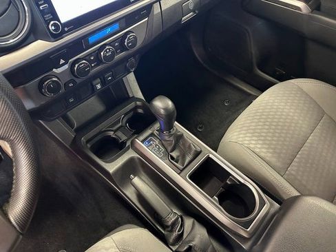Used 2022 Toyota Tacoma SR5 image 23