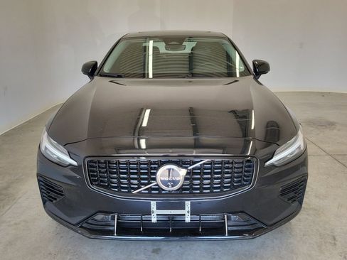Used 2025 Volvo S60 T8 Plus AWD/4WD image 2