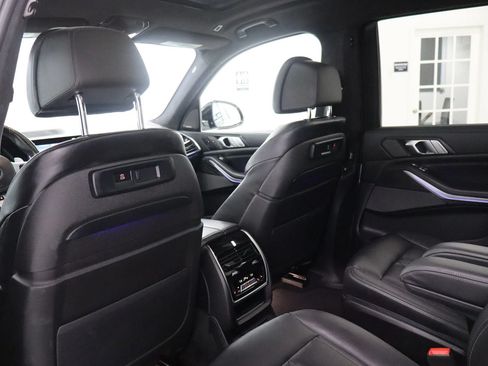 Used 2020 BMW X7 M50i AWD/4WD image 20