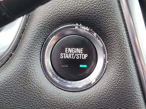 Used 2023 Chevrolet Traverse RS w/ LPO, Floor Liner Package image 25