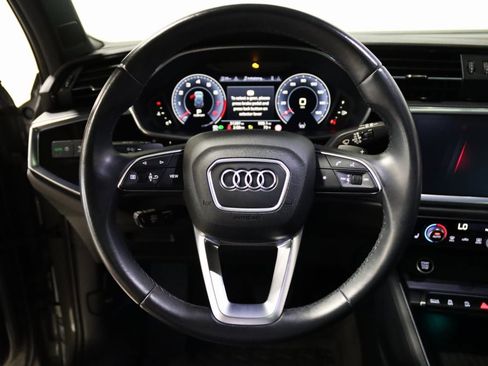 Used 2021 Audi Q3 2.0T Premium Plus w/ Premium Plus Package image 40