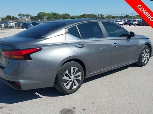 Used 2021 Nissan Altima 2.5 S image 4