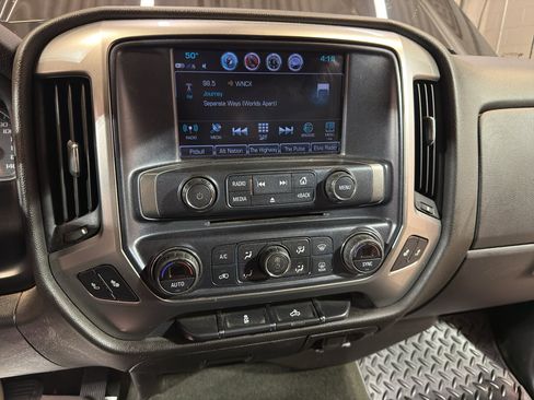 Used 2018 Chevrolet Silverado 1500 LT w/ All Star Edition image 17