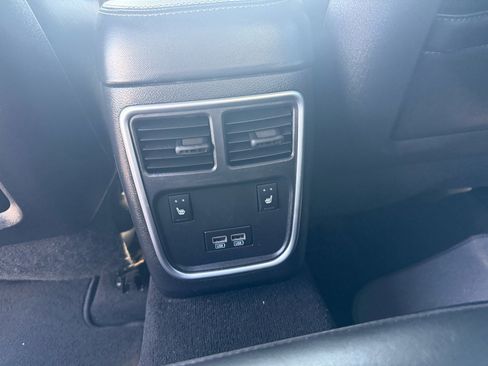 Used 2021 Dodge Charger SXT w/ Leather Interior Group image 15