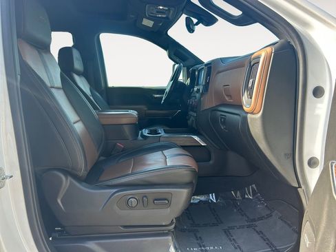 Used 2020 Chevrolet Silverado 3500 High Country w/ Z71 Off-Road Package image 10