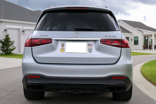 Used 2026 Mercedes-Benz GLS 63 AMG 4MATIC image 7