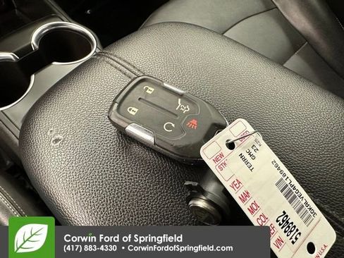 Used 2023 GMC Terrain SLT image 26