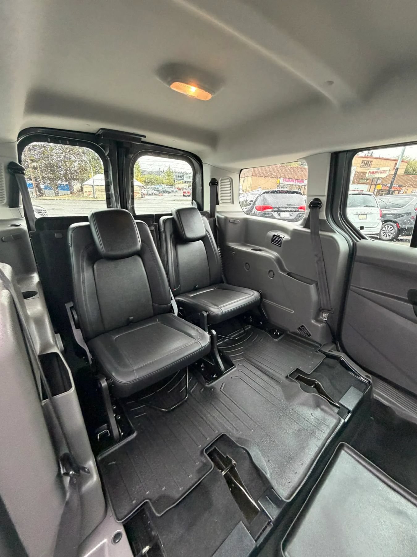 Used 2019 Ford Transit Connect XL FWD image 22