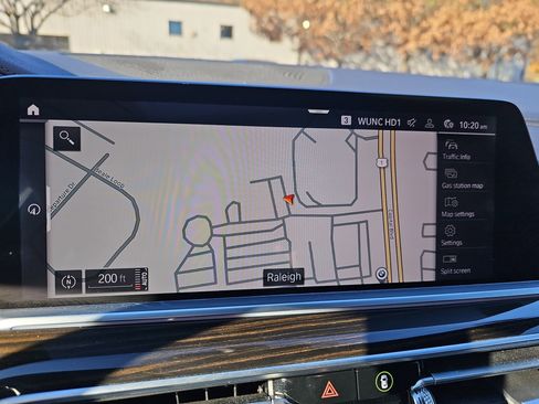 Used 2020 BMW X5 xDrive40i w/ Premium Package image 25