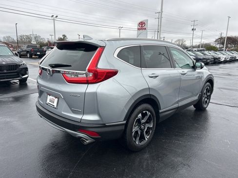 Used 2018 Honda CR-V Touring image 19