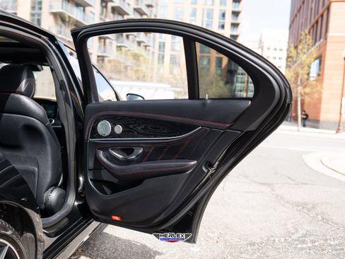 Used 2019 Mercedes-Benz E 53 AMG 4MATIC Sedan image 48