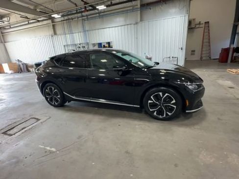 Used 2022 Kia EV6 Wind image 13