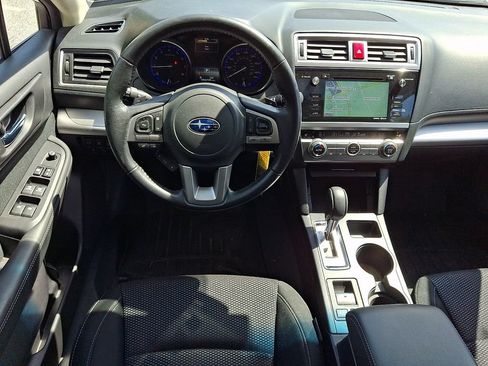 Used 2016 Subaru Outback 2.5i Premium AWD/4WD image 10