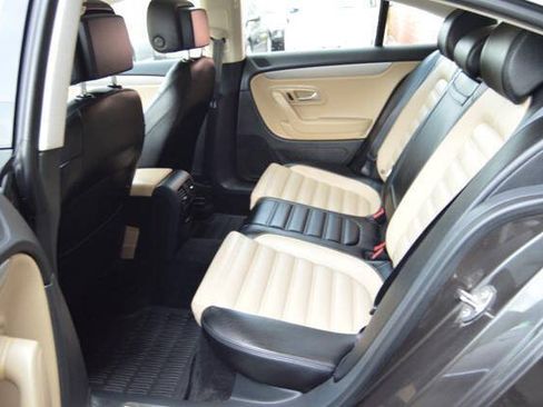 Used 2013 Volkswagen CC Sport FWD image 37