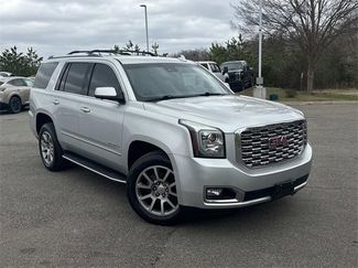 Used 2018 GMC Yukon Denali video 2