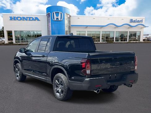 Used 2026 Honda Ridgeline TrailSport image 3