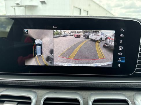 Used 2022 Mercedes-Benz GLE 350 4MATIC image 33