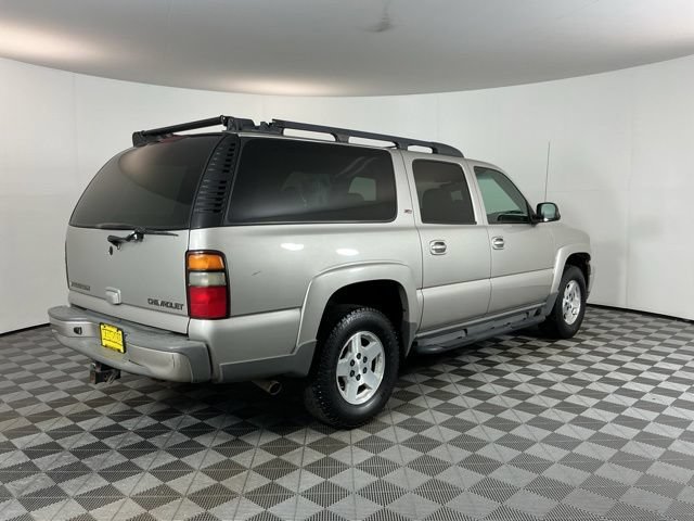 Used 2005 Chevrolet Suburban Z71 w/ Preferred Equipment Group AWD/4WD image 4