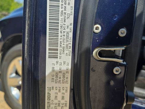 Used 2015 RAM 1500 Lone Star image 27