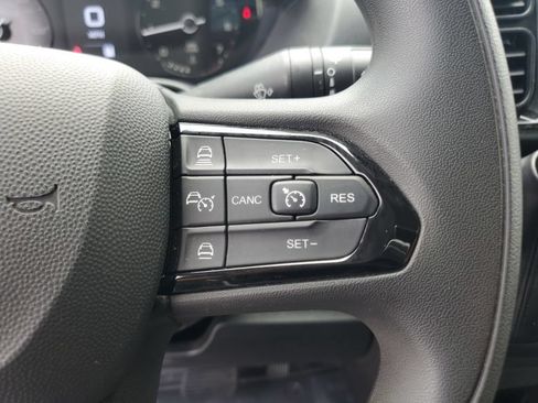 Used 2026 RAM ProMaster 2500 w/ Convenience Group FWD image 15