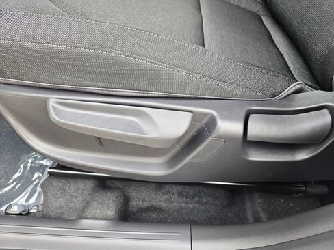 New 2027 Kia Seltos LX FWD image 15