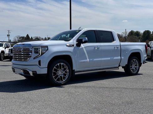 New 2026 GMC Sierra 1500 Denali w/ Denali Reserve Package AWD/4WD image 2