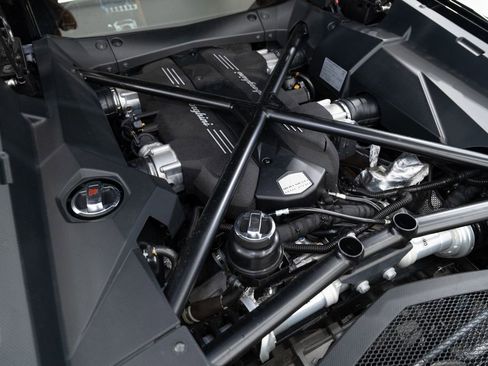 Used 2017 Lamborghini Aventador LP 700-4 image 33