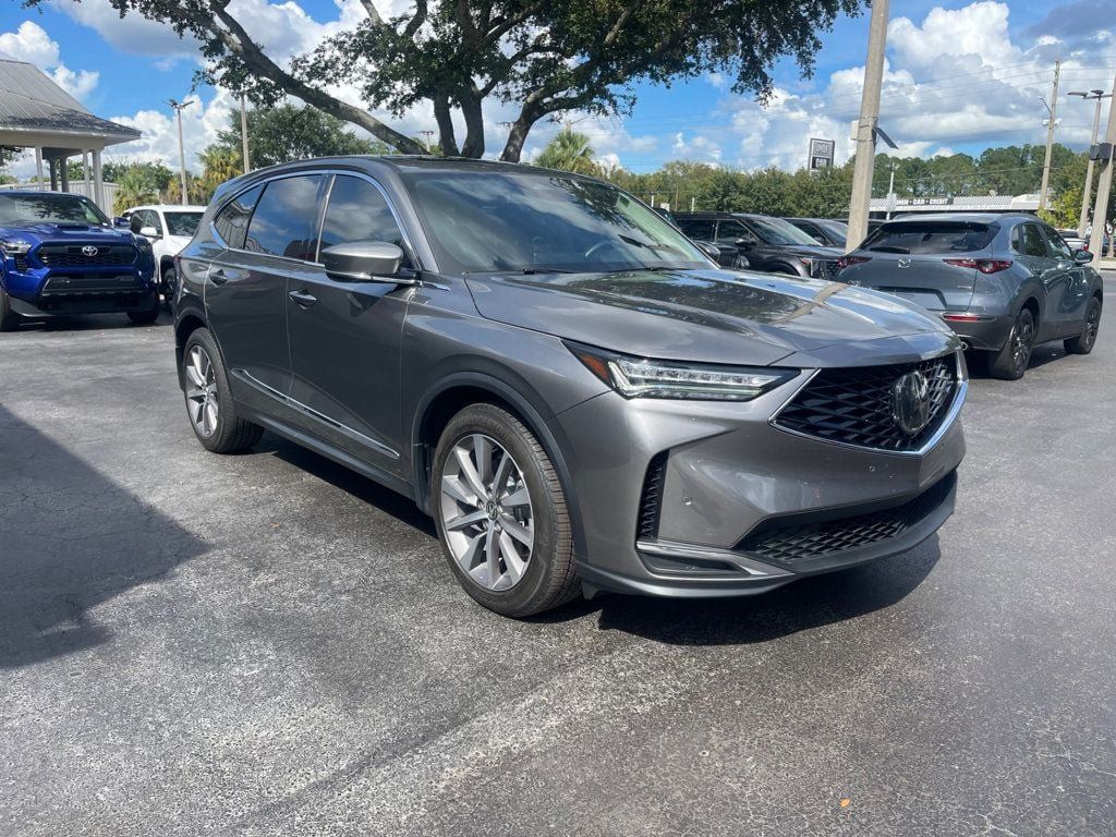 Used 2025 Acura MDX w/ Technology Package AWD/4WD image 8