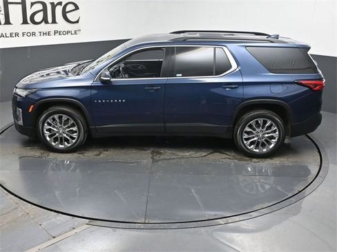Used 2023 Chevrolet Traverse LT image 43