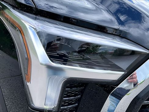 New 2026 Toyota Tundra SR5 AWD/4WD image 13