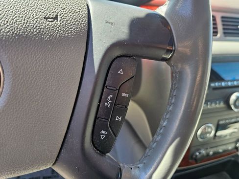 Used 2009 Chevrolet Tahoe LT w/ Luxury Package image 34