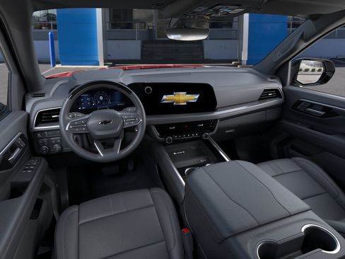 New 2026 Chevrolet Suburban RST AWD/4WD image 39