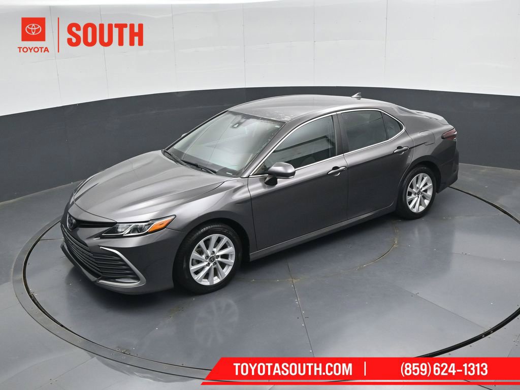 Used 2022 Toyota Camry LE FWD image 46