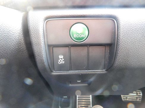 Used 2017 Honda Accord Sport Special Edition image 25