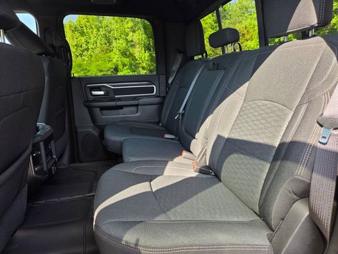 New 2026 RAM 2500 Big Horn AWD/4WD image 17